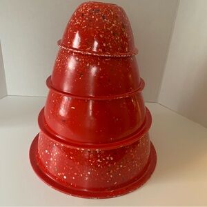 👀 NICE! 4 Piece ZAK Designs Melamine Red Confetti Nesting Mixing Serving Bowls